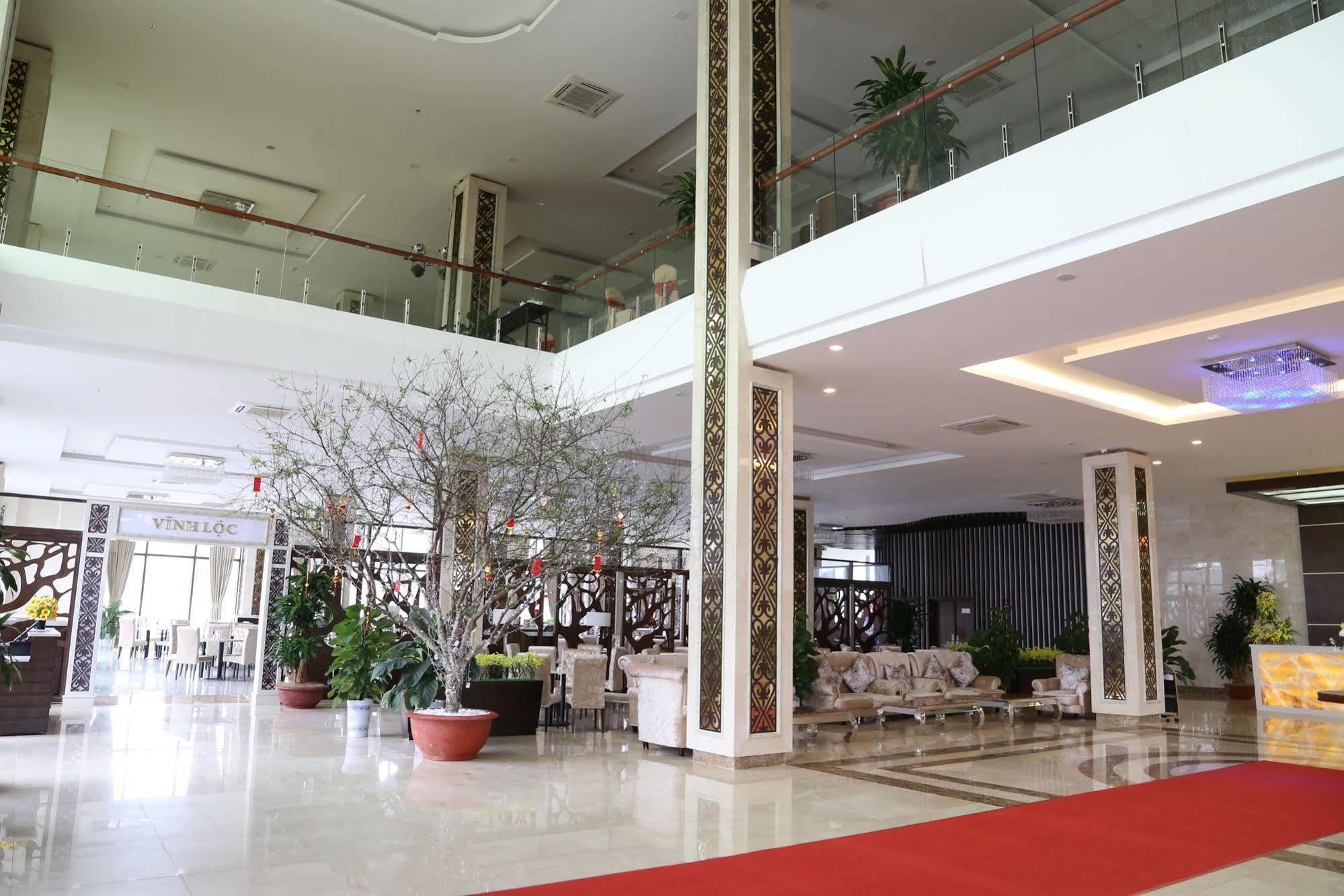 Muong Thanh Grand Thanh Hoa Hotel Buitenkant foto