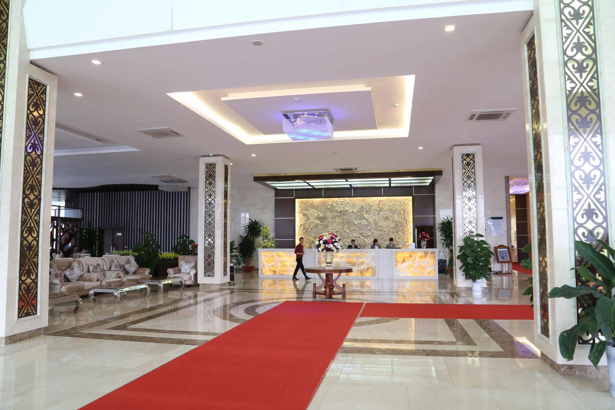 Muong Thanh Grand Thanh Hoa Hotel Buitenkant foto